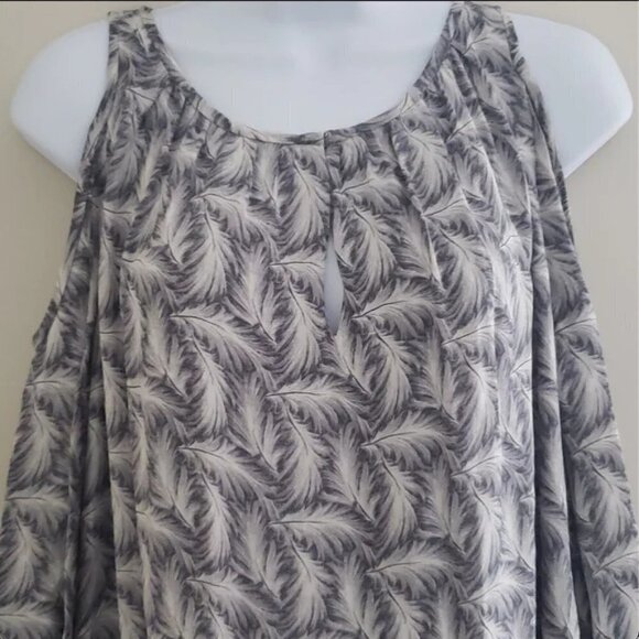 NWT Joie | 100% Silk Isaline Cold Shoulder Feather Mini Dress - Size M - Picture 5 of 13
